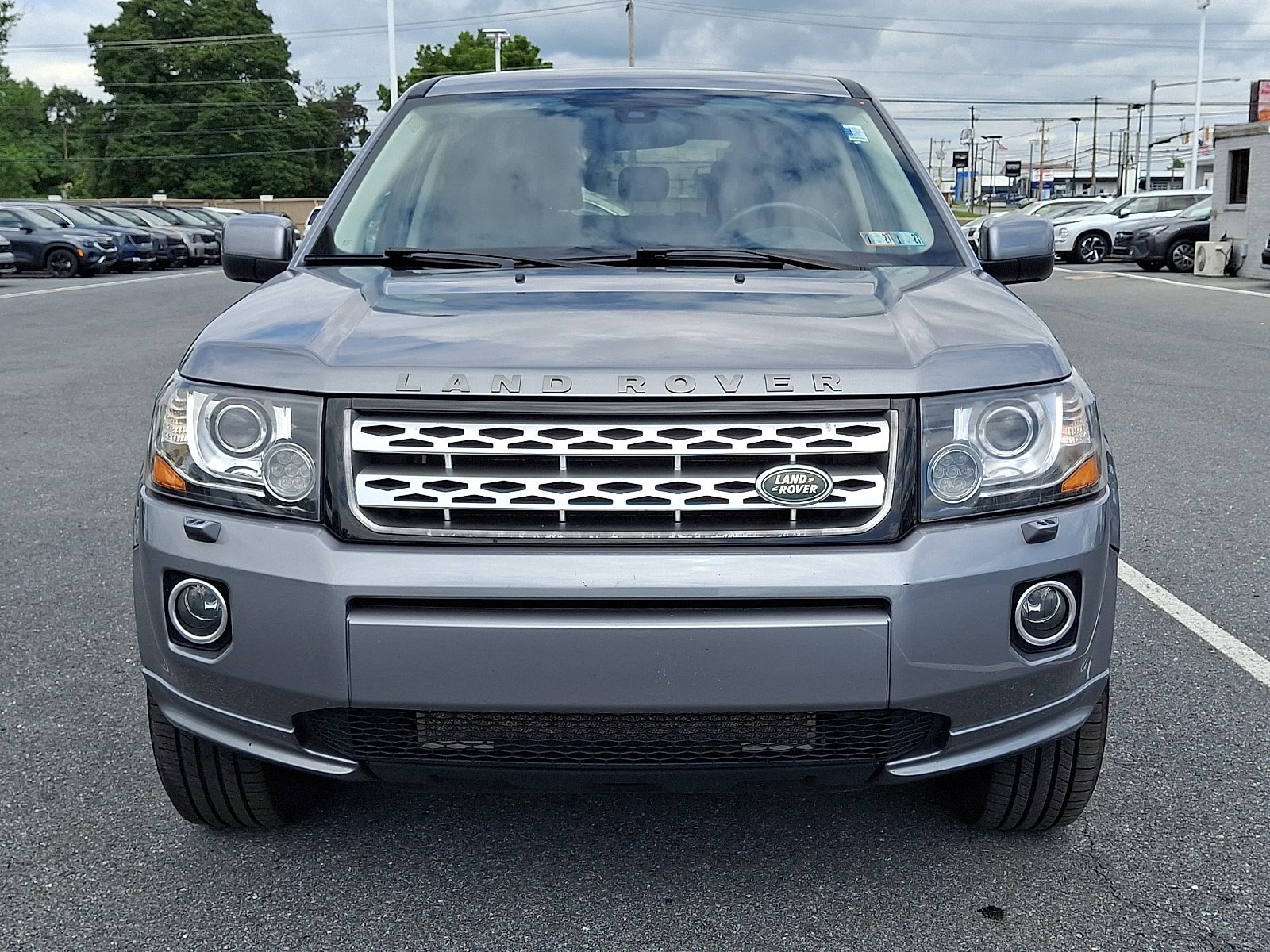 Used 2013 Land Rover LR2 AWD/4WD video 2
