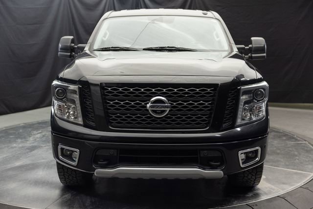 Used 2019 Nissan Titan PRO-4X w/ Pro-4x Convenience Package image 4