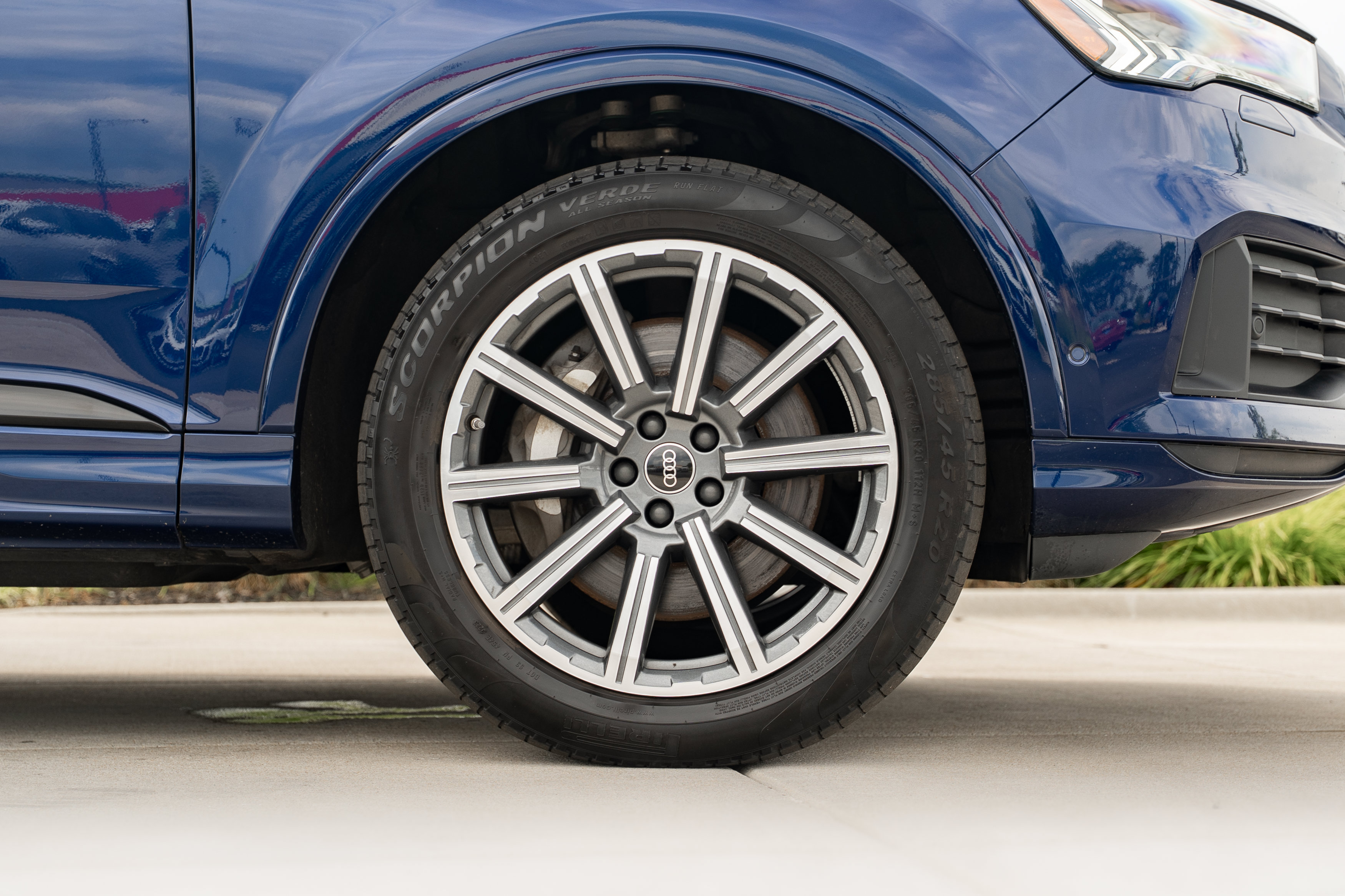 Certified 2024 Audi Q7 2.0T Premium Plus AWD/4WD image 32