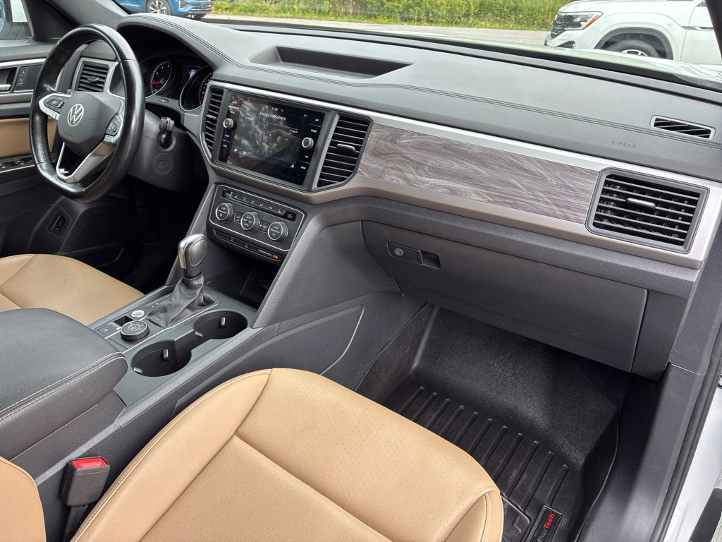 Used 2020 Volkswagen Atlas Cross Sport SE w/ Panoramic Sunroof Package AWD/4WD image 49