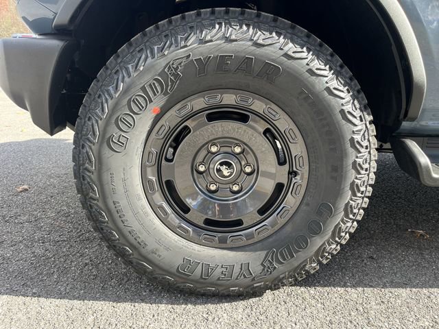 New 2025 Ford Bronco Outer Banks w/ Sasquatch Package AWD/4WD image 18
