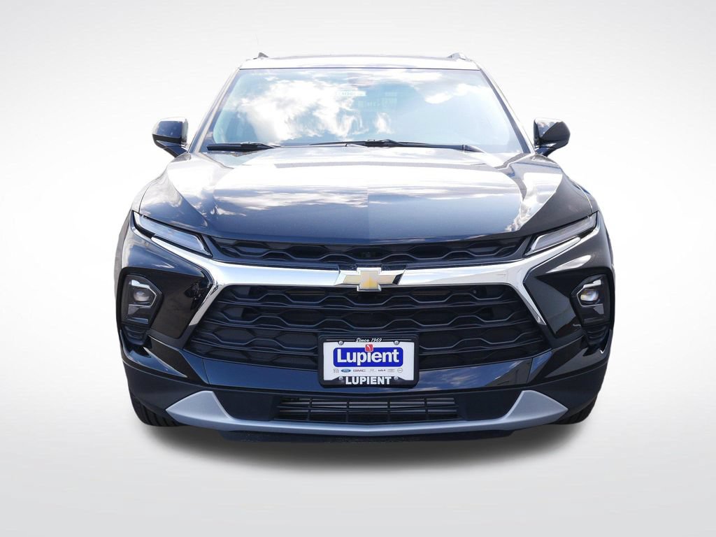 New 2026 Chevrolet Blazer LT w/ Convenience Package AWD/4WD image 11