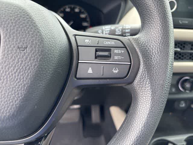 Certified 2024 Honda HR-V LX image 12