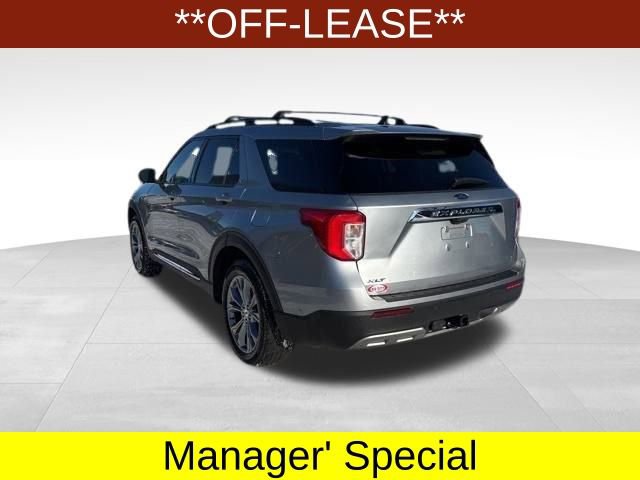 Used 2023 Ford Explorer XLT w/ Equipment Group 202A image 5
