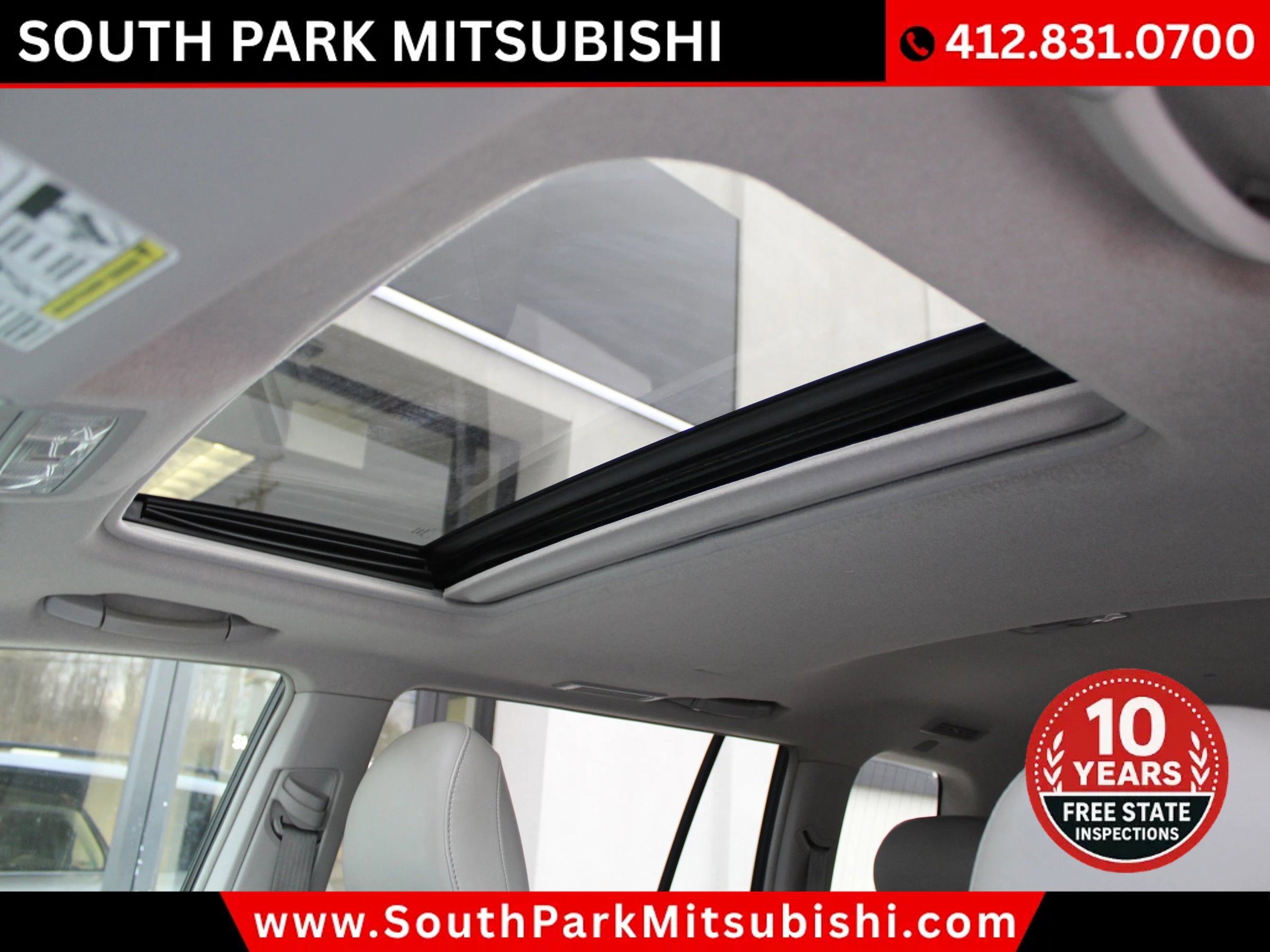 Used 2011 Toyota Highlander SE w/ Tow Pkg image 29