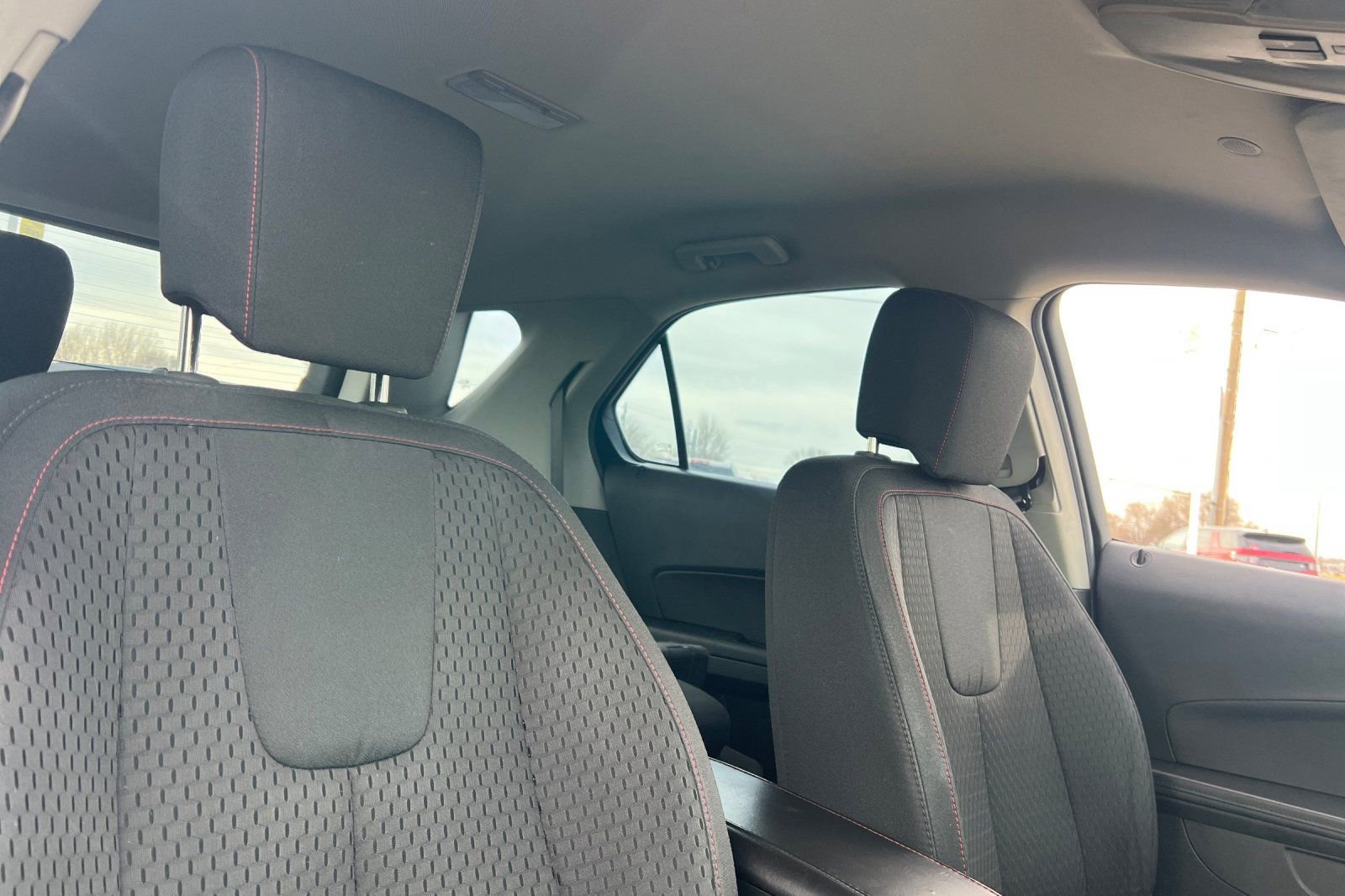 Used 2015 Chevrolet Equinox LS image 14