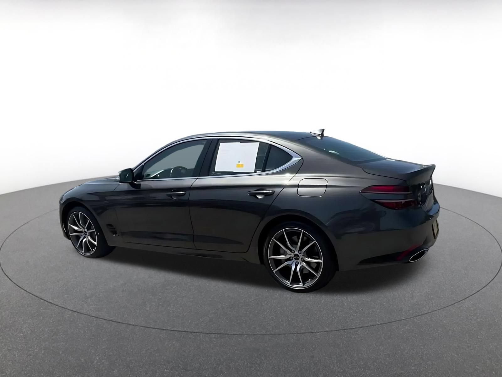 Used 2026 Genesis G70 2.5T RWD image 8