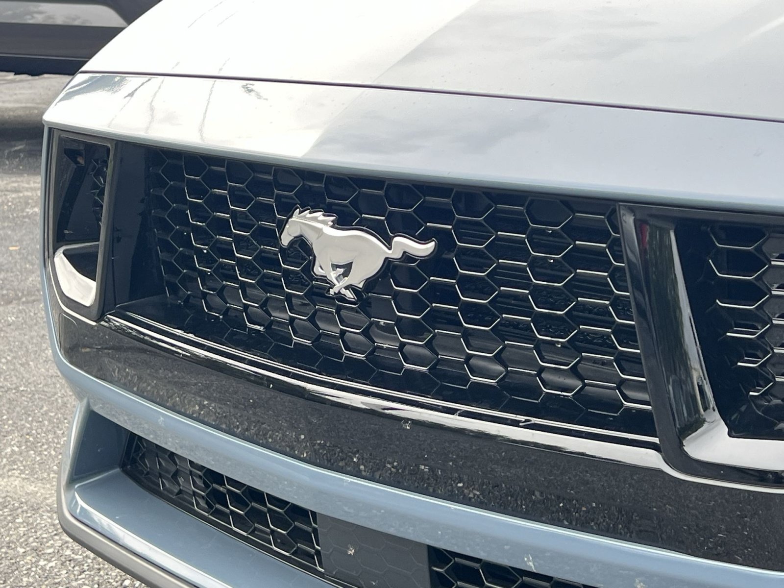 Used 2025 Ford Mustang GT Premium RWD image 28
