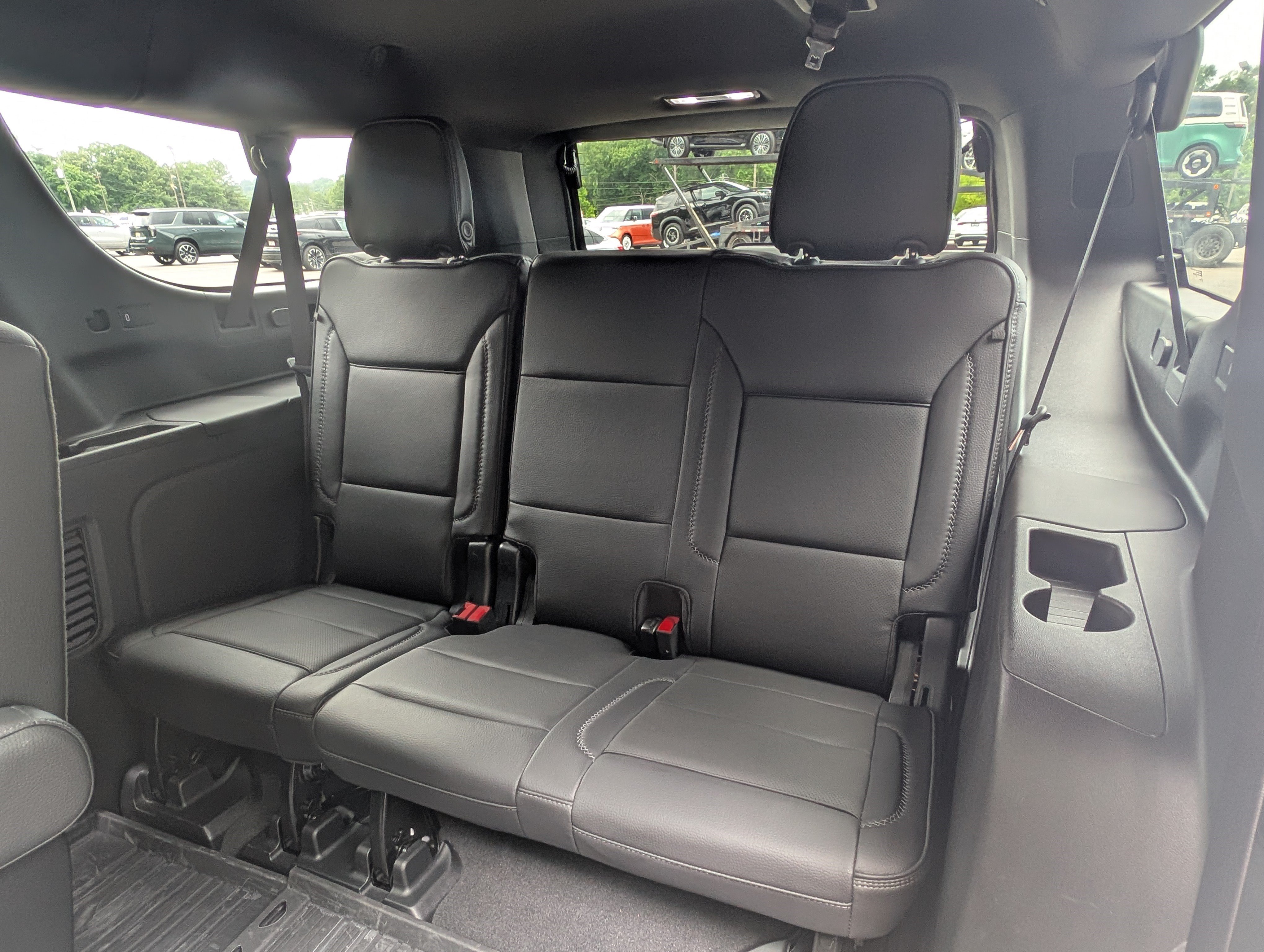 Used 2023 GMC Yukon XL Denali w/ Denali Reserve Package AWD/4WD image 19
