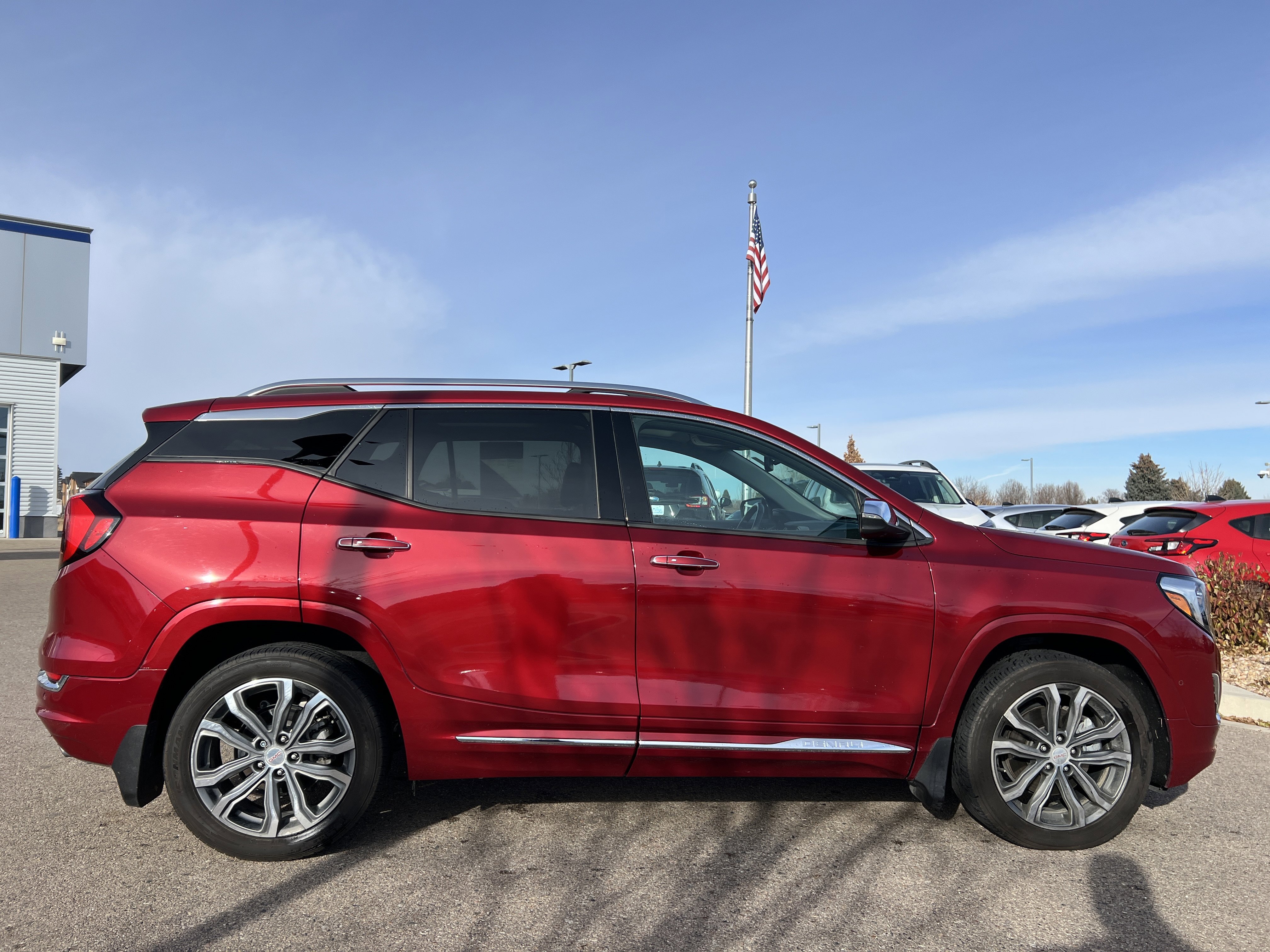 Used 2020 GMC Terrain Denali w/ Denali Premium Package image 10