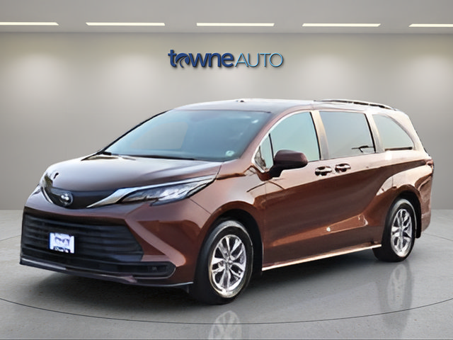 Used 2022 Toyota Sienna LE