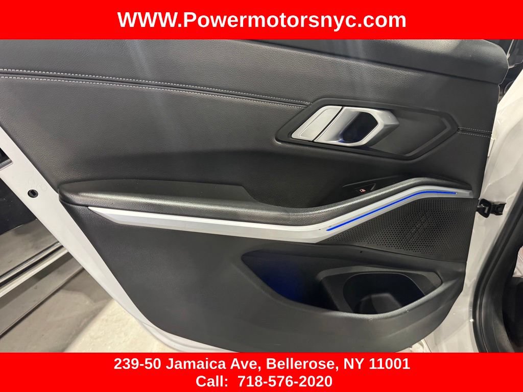 Used 2020 BMW 330i xDrive Sedan w/ Driving Assistance Package AWD/4WD image 22