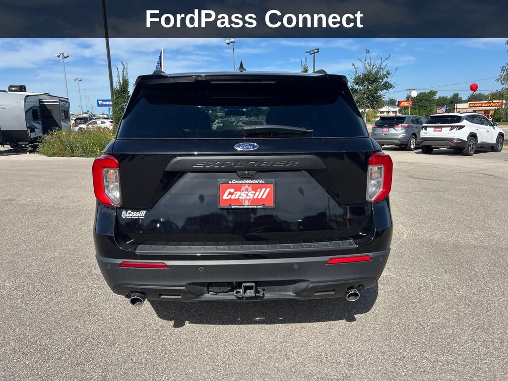 Used 2024 Ford Explorer ST-Line w/ Class IV Trailer Tow Package AWD/4WD image 5