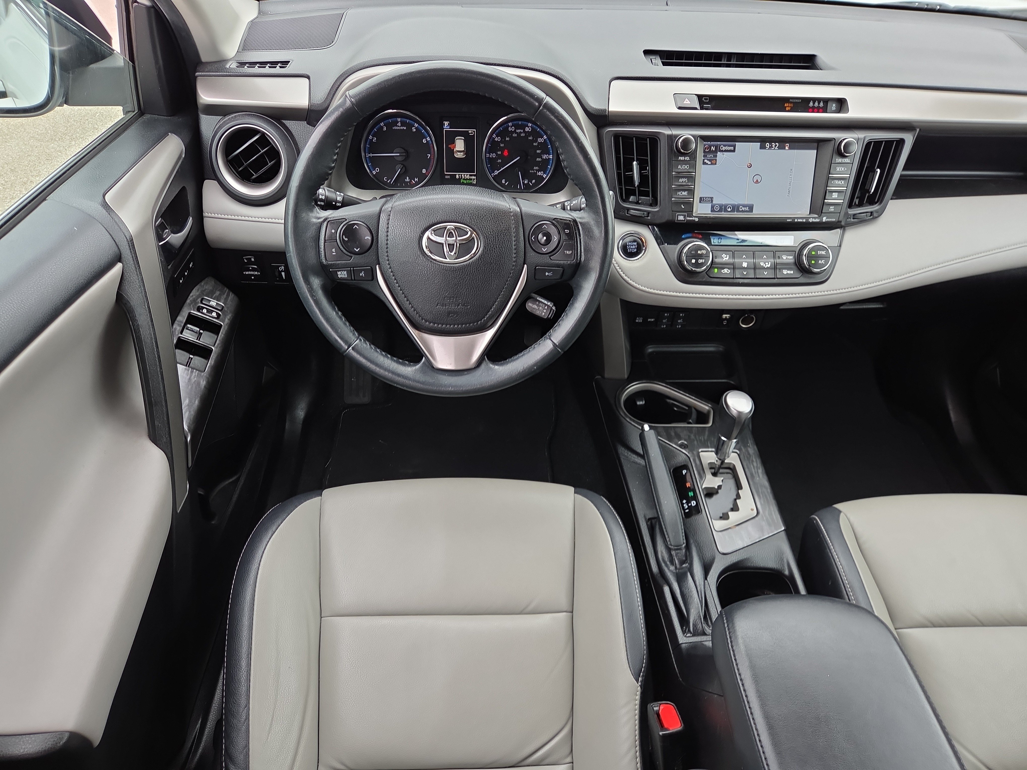 Used 2018 Toyota RAV4 Platinum AWD/4WD image 12