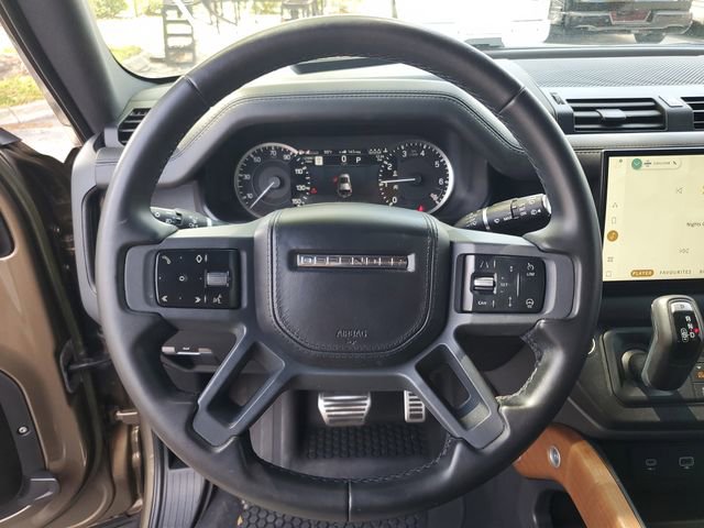 Used 2023 Land Rover Defender 110 X image 20