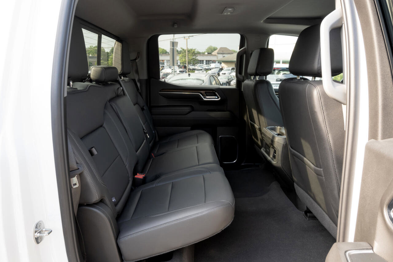 Used 2024 Chevrolet Silverado 1500 RST image 35