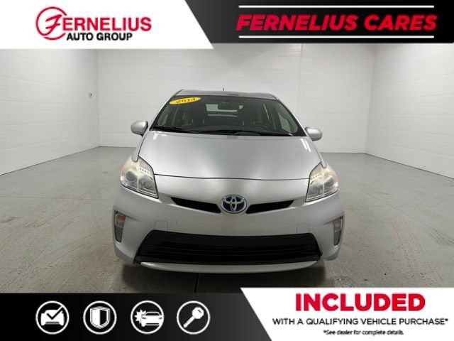Used 2014 Toyota Prius Two FWD image 2