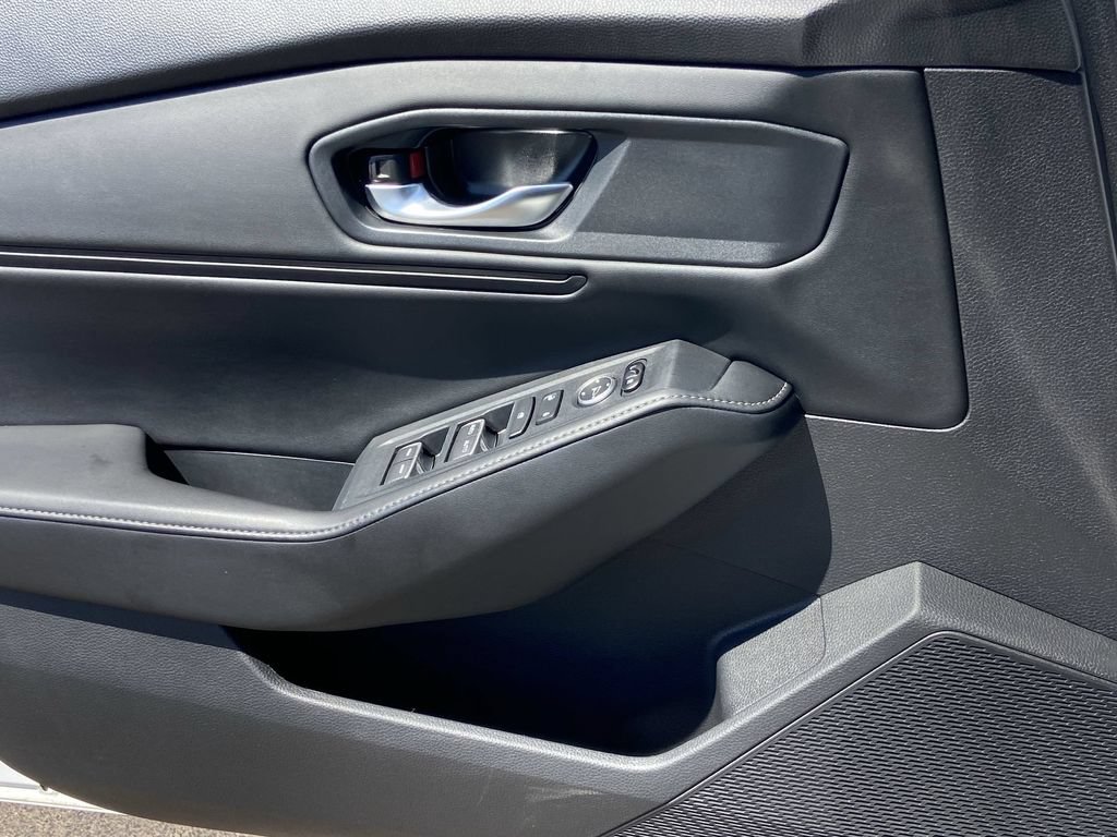 Used 2023 Honda Accord Sport image 18