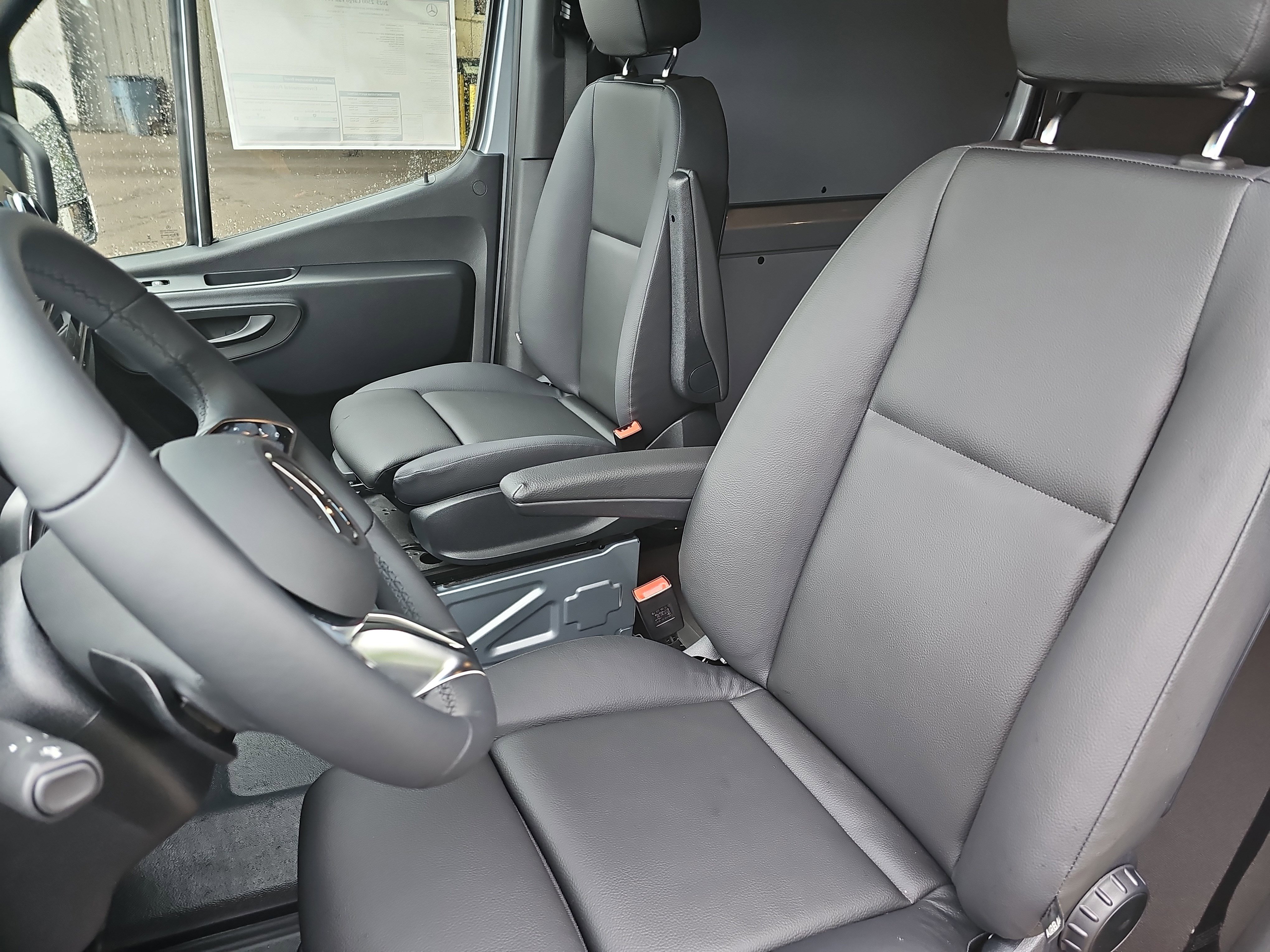 New 2025 Mercedes-Benz Sprinter 2500 image 16