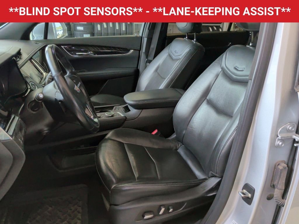 Used 2020 Cadillac XT6 Premium Luxury FWD image 10