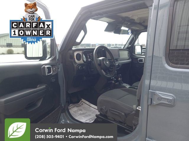 Used 2024 Jeep Wrangler Sport S image 9