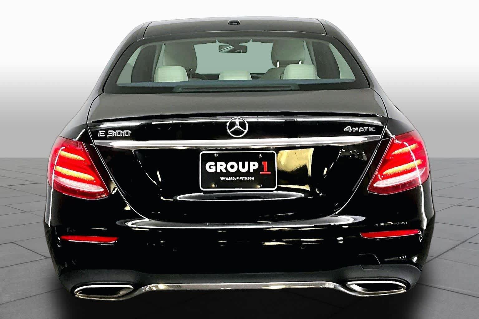 Certified 2018 Mercedes-Benz E 300 4MATIC image 5