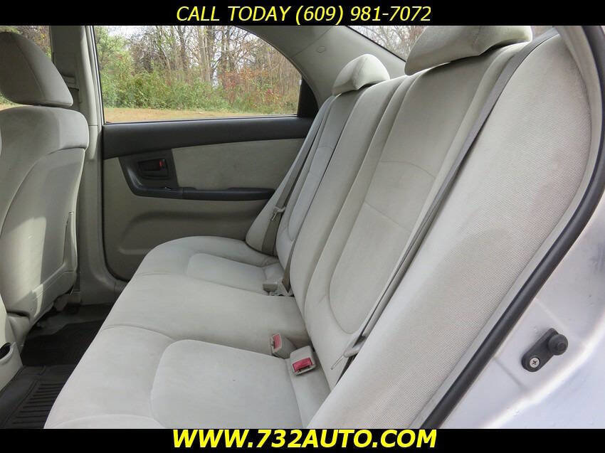 Used 2006 Kia Spectra EX image 9
