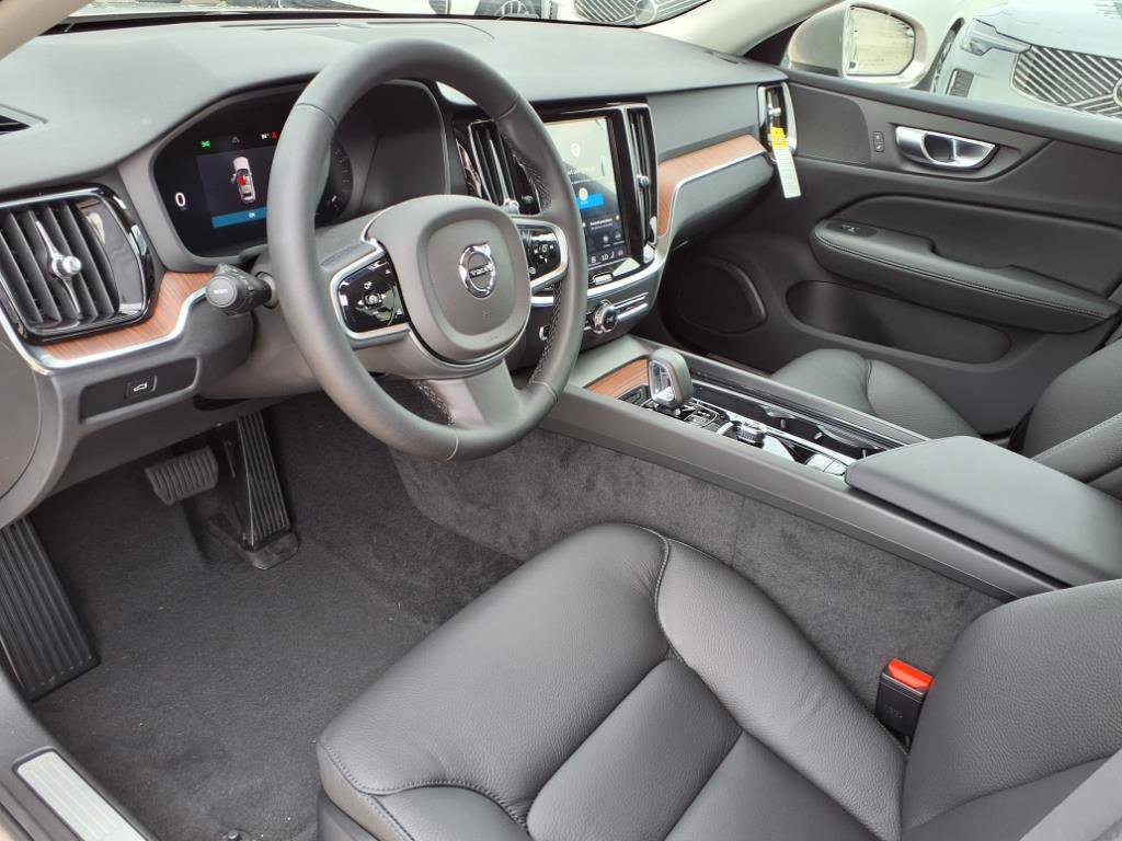 New 2026 Volvo V60 B5 Cross Country Plus w/ Protection Package Premier image 13
