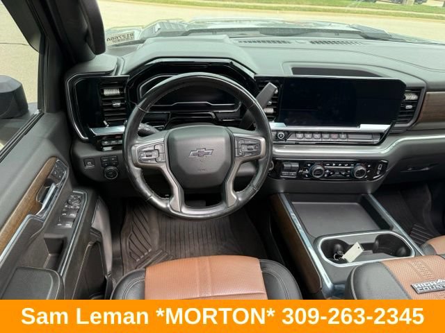 Used 2024 Chevrolet Silverado 3500 High Country w/ High Country Premium Package AWD/4WD image 38