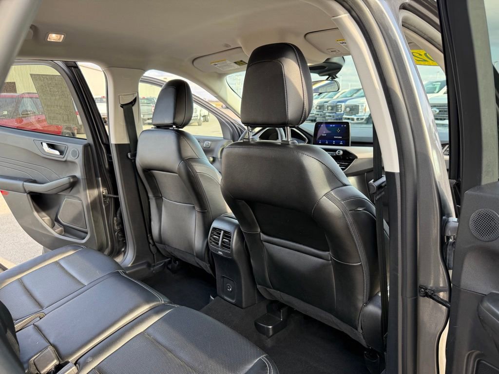 Used 2022 Ford Escape SEL w/ Technology Package image 20