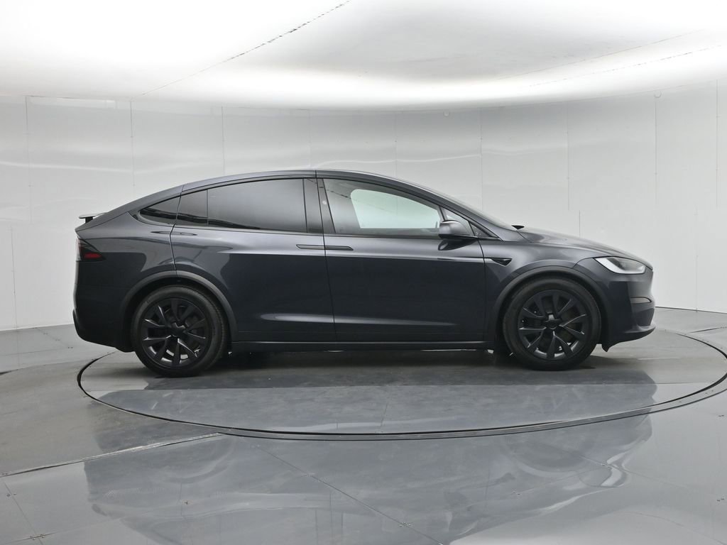 Used 2024 Tesla Model X image 22