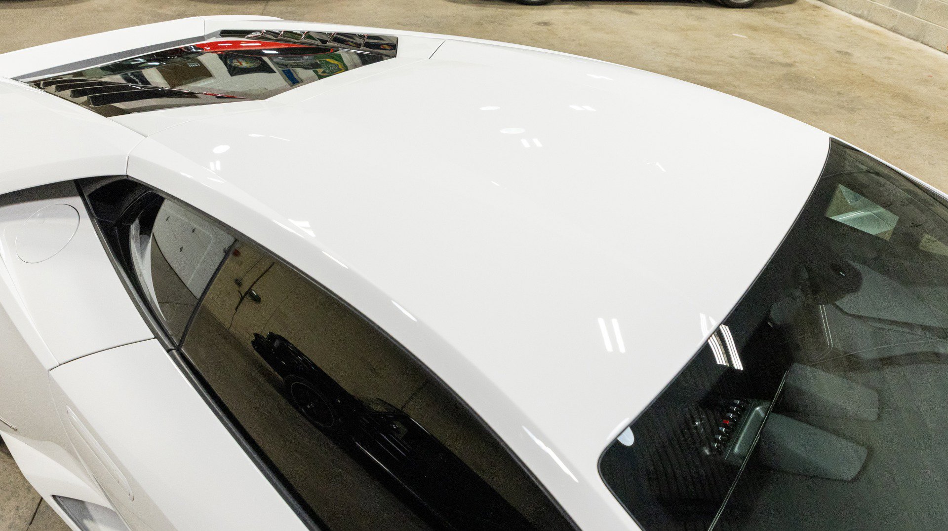 Used 2016 Lamborghini Huracan LP 610-4 image 29