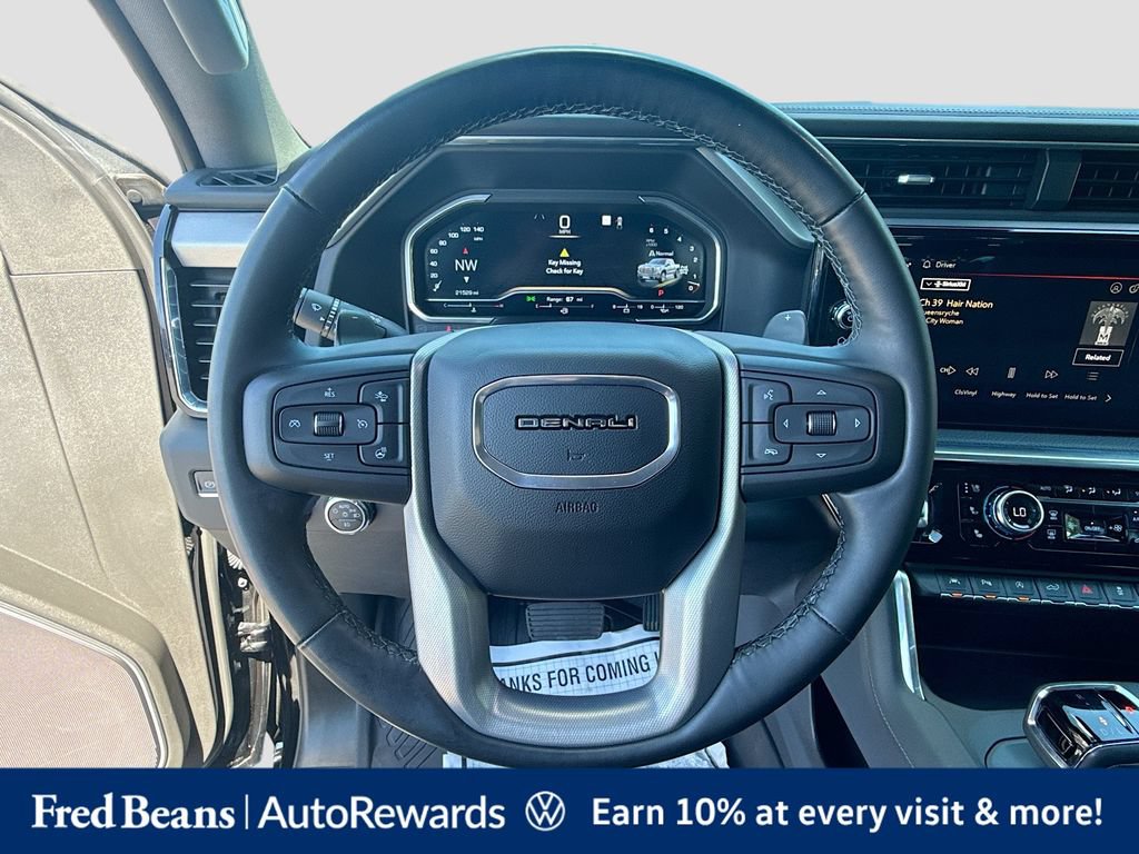 Used 2023 GMC Sierra 1500 Denali w/ Denali Reserve Package AWD/4WD image 15