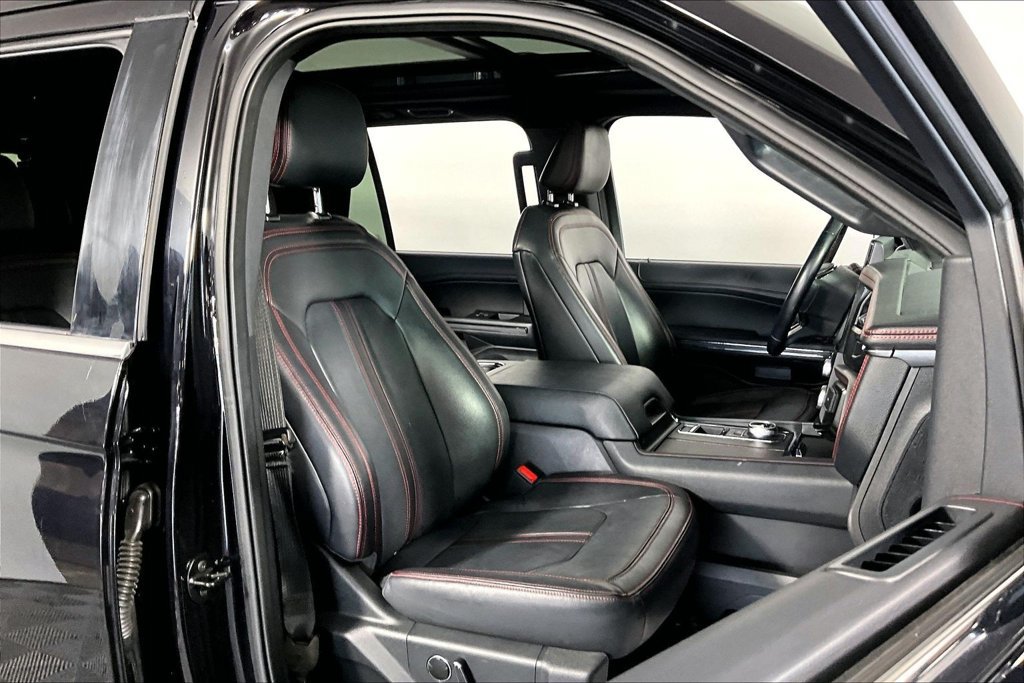 Certified 2023 Ford Expedition Limited RWD image 7