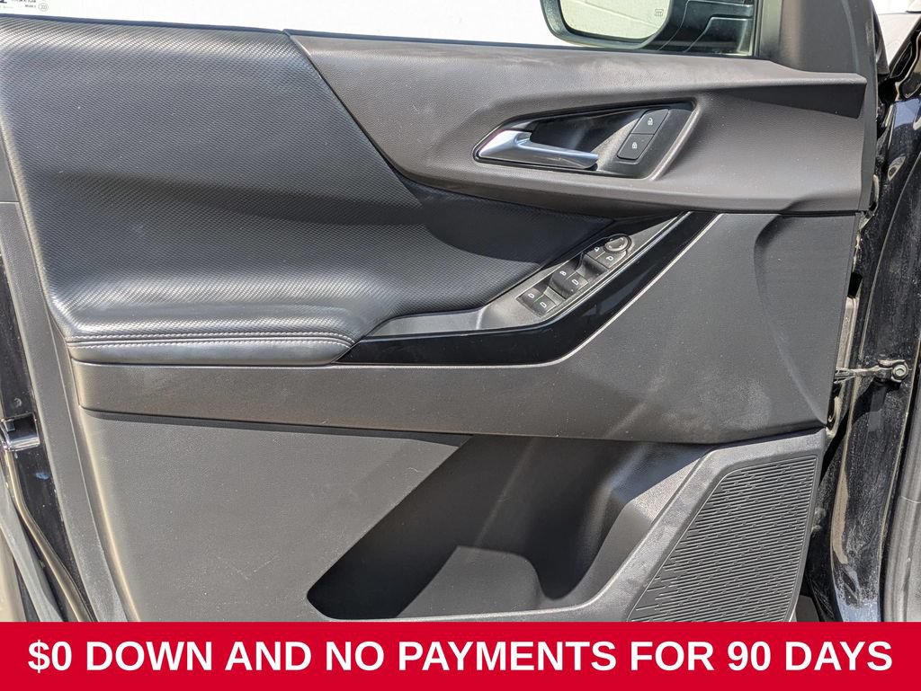 Used 2025 Chevrolet Equinox LT FWD image 11