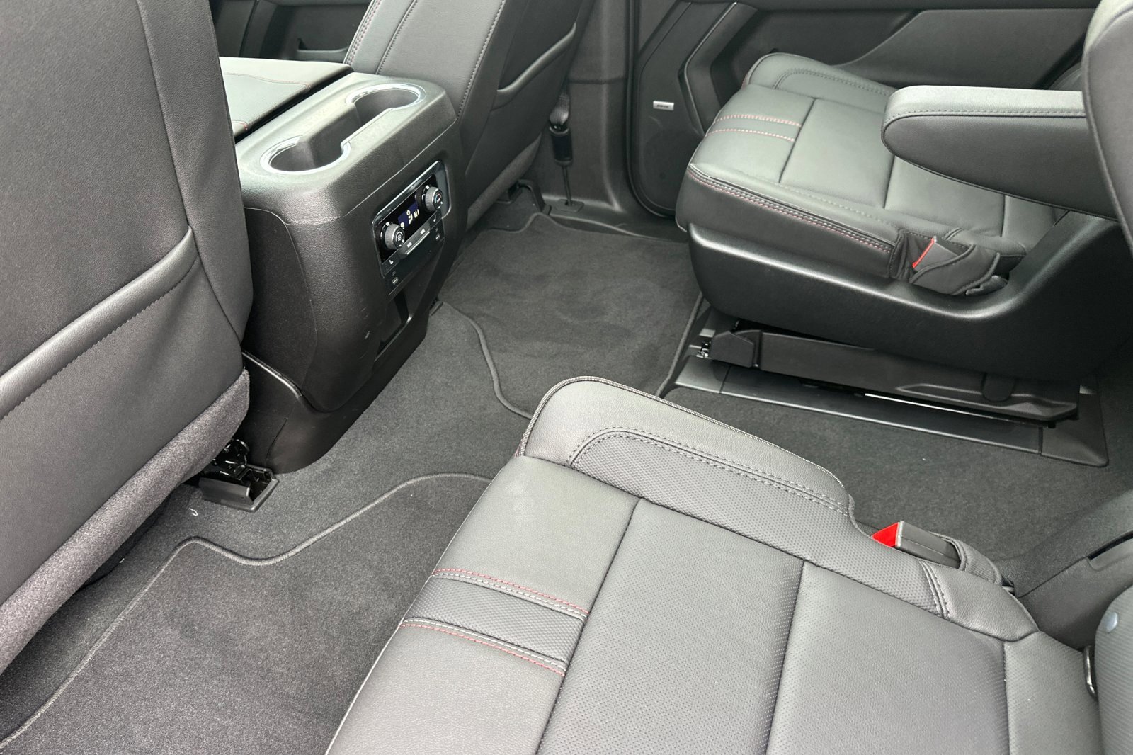 New 2026 Chevrolet Tahoe RST w/ Advanced Technology Package image 13