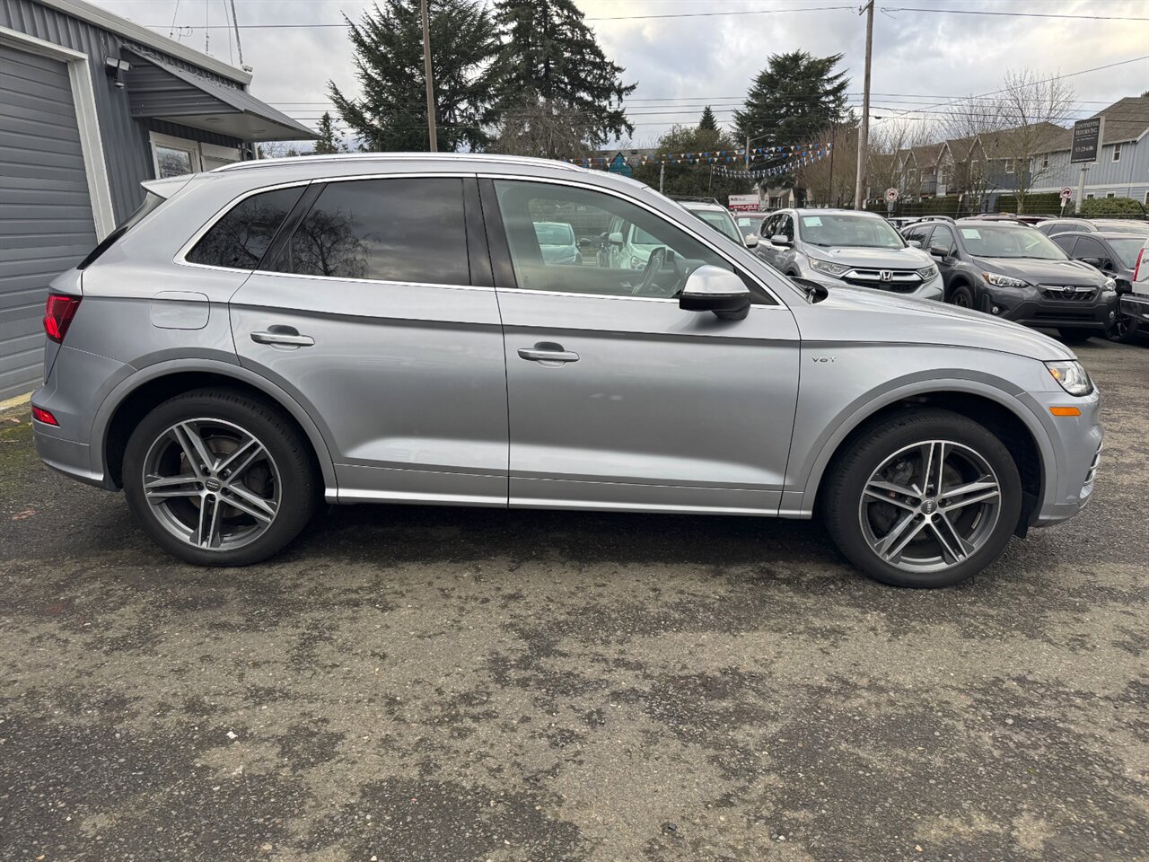 Used 2018 Audi SQ5 Premium Plus w/ Navigation Package image 7