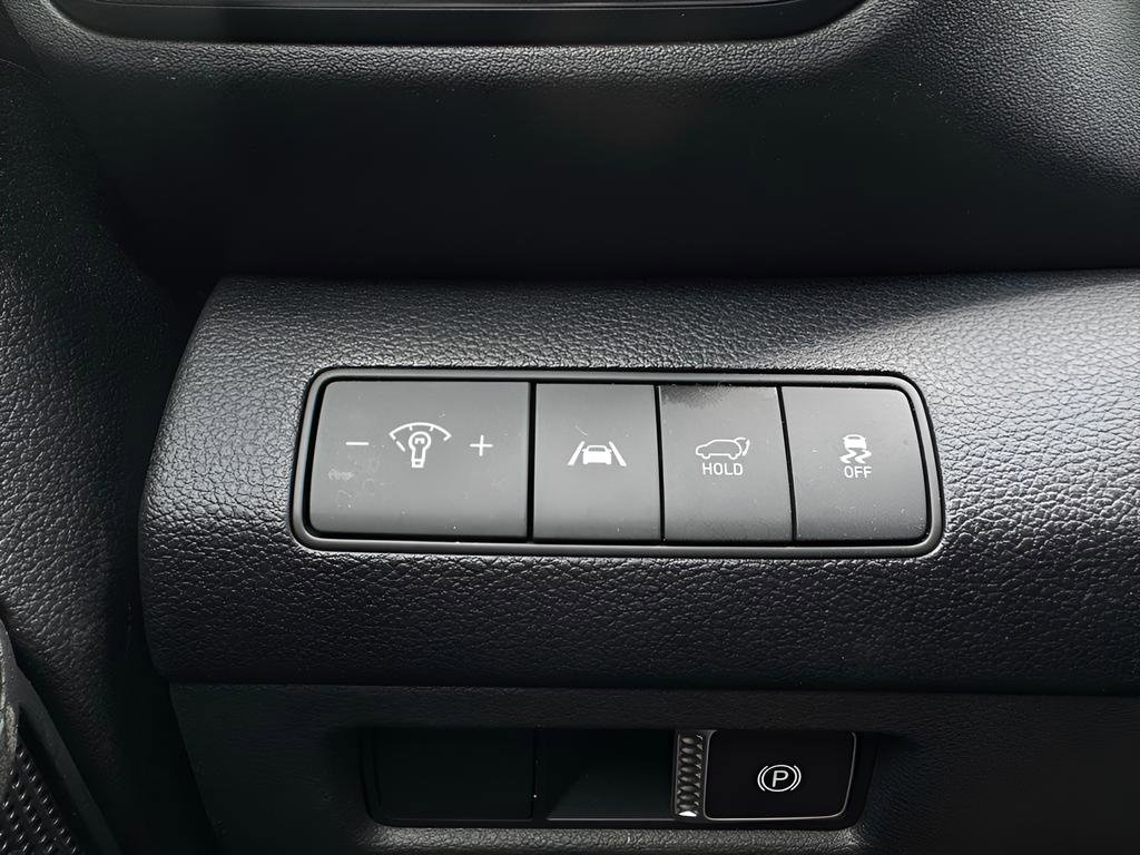 Certified 2023 Hyundai Santa Fe SEL FWD image 23