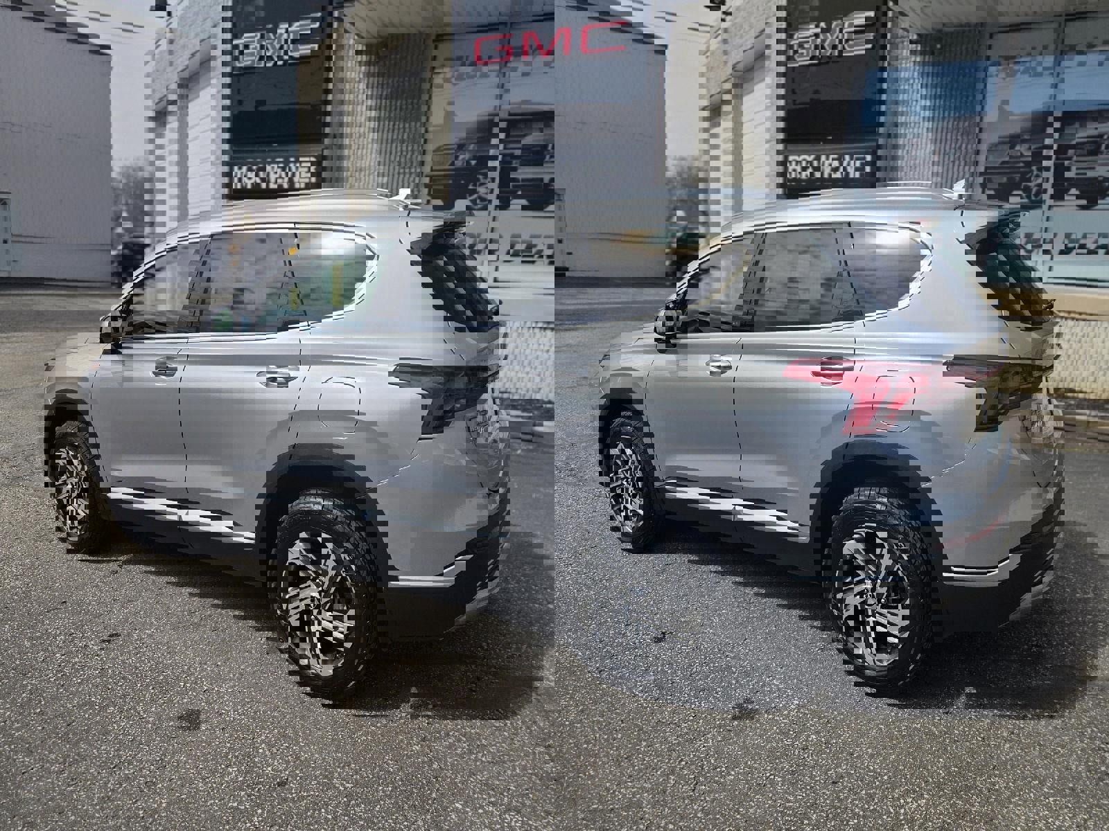 Used 2022 Hyundai Santa Fe SEL image 4