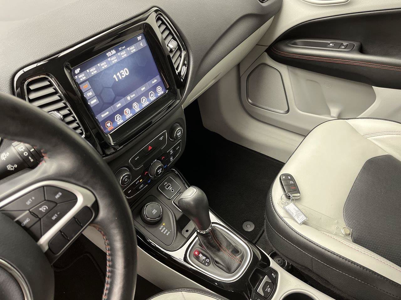 Used 2018 Jeep Compass Limited AWD/4WD image 16