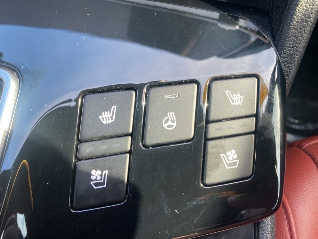 Used 2024 Kia Sportage SX image 29