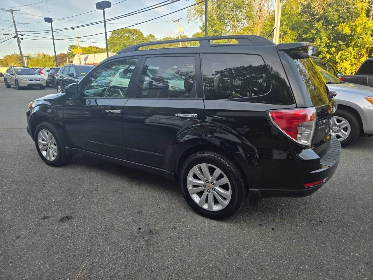 Used 2011 Subaru Forester 2.5X Limited image 12