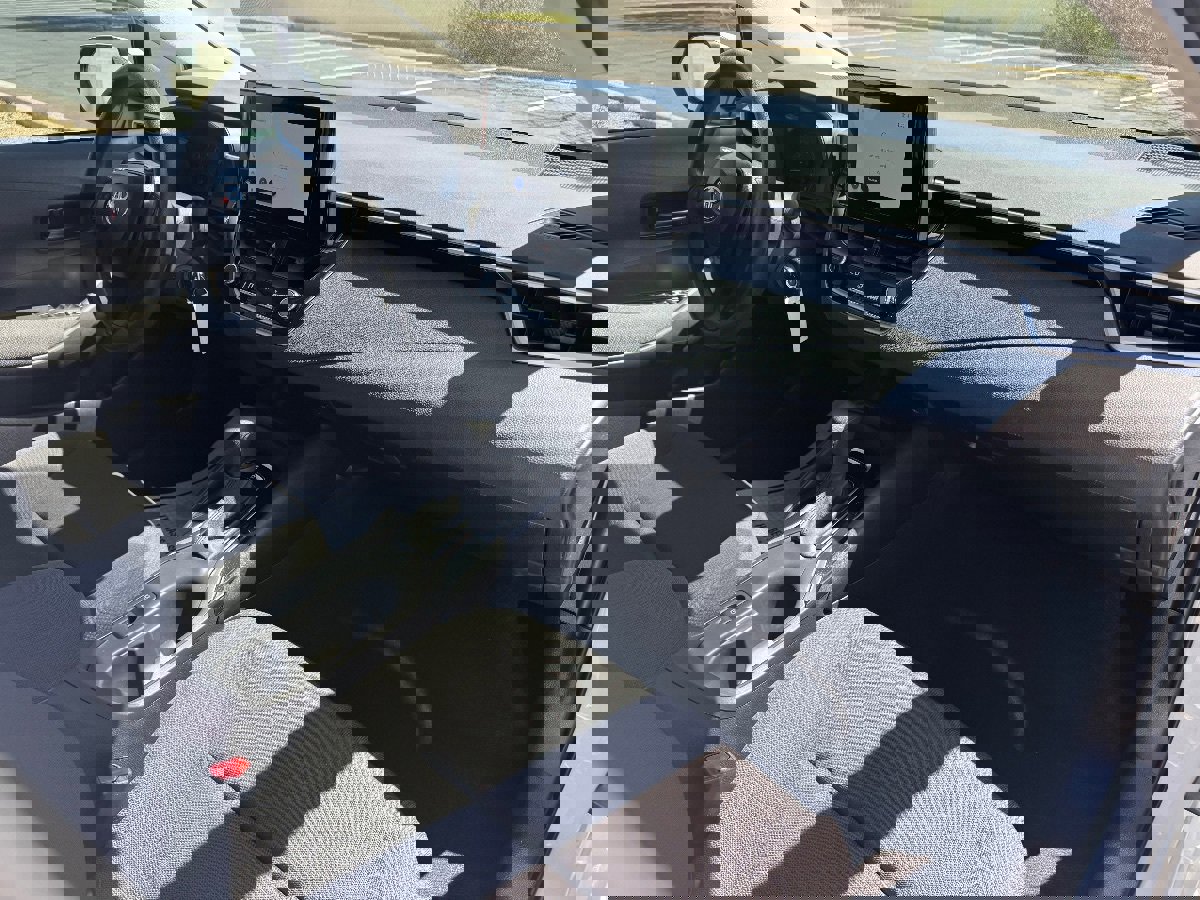 Used 2025 Toyota Corolla LE image 13