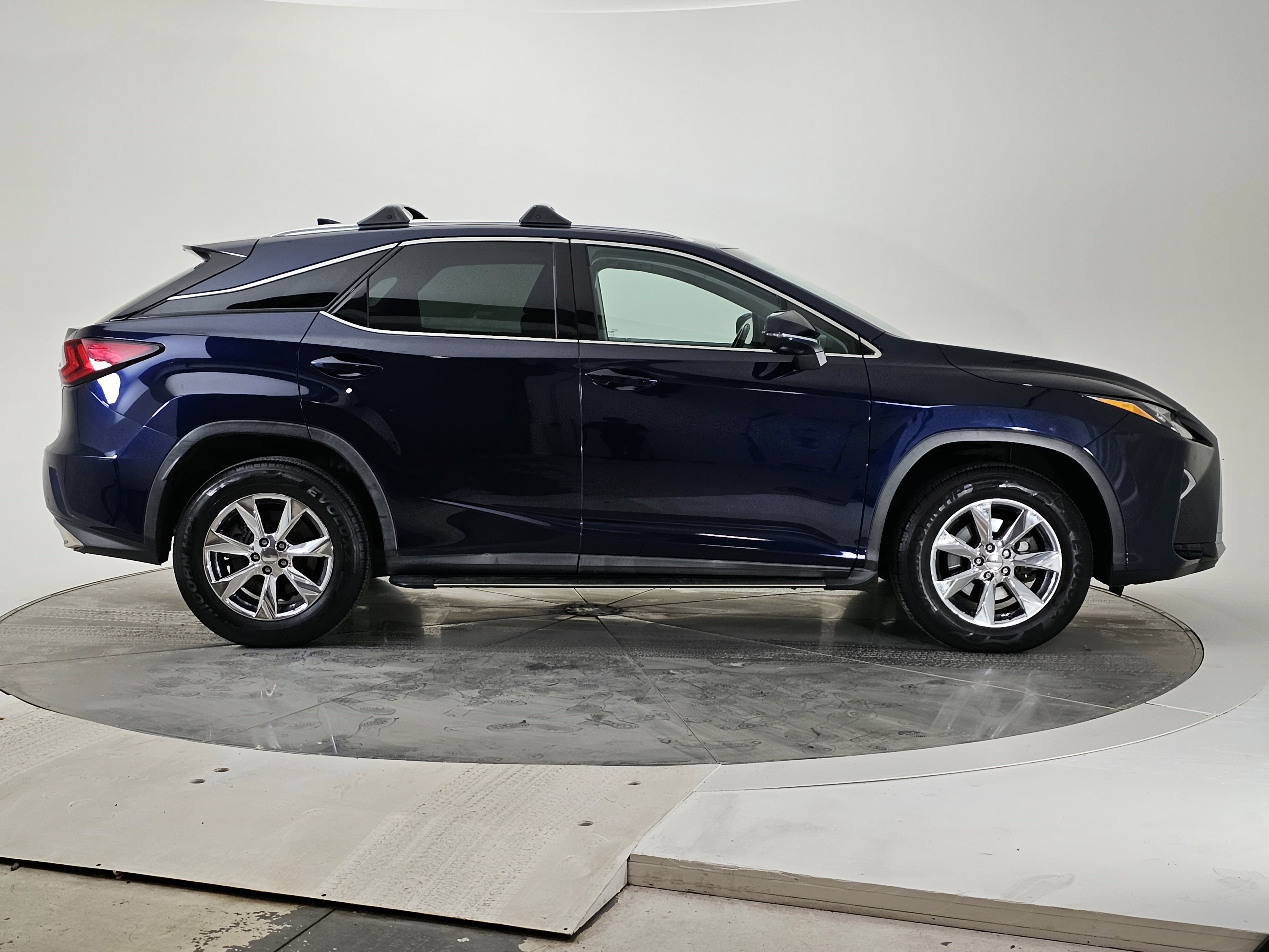 Used 2016 Lexus RX 350 FWD w/ Premium Package image 2