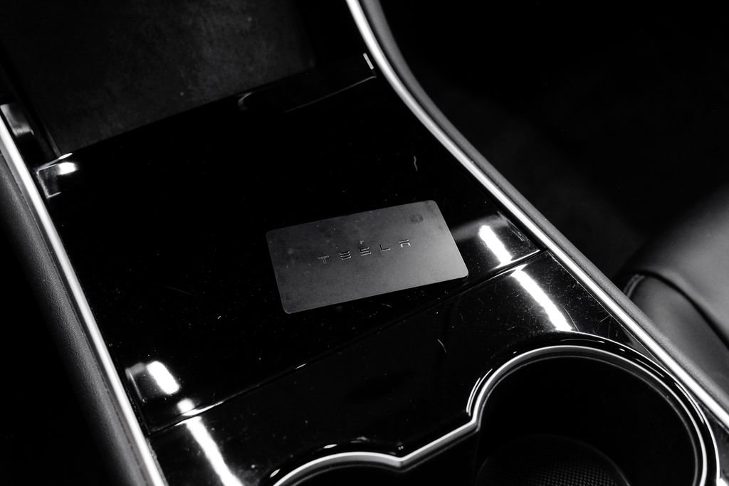 Used 2018 Tesla Model 3 Mid Range image 61