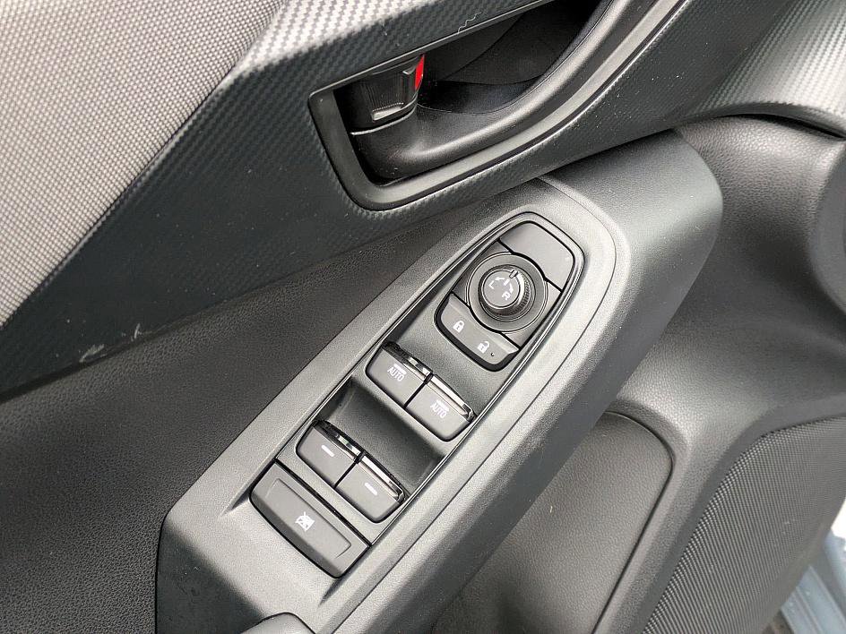 Used 2024 Subaru Crosstrek 2.0i Premium image 14