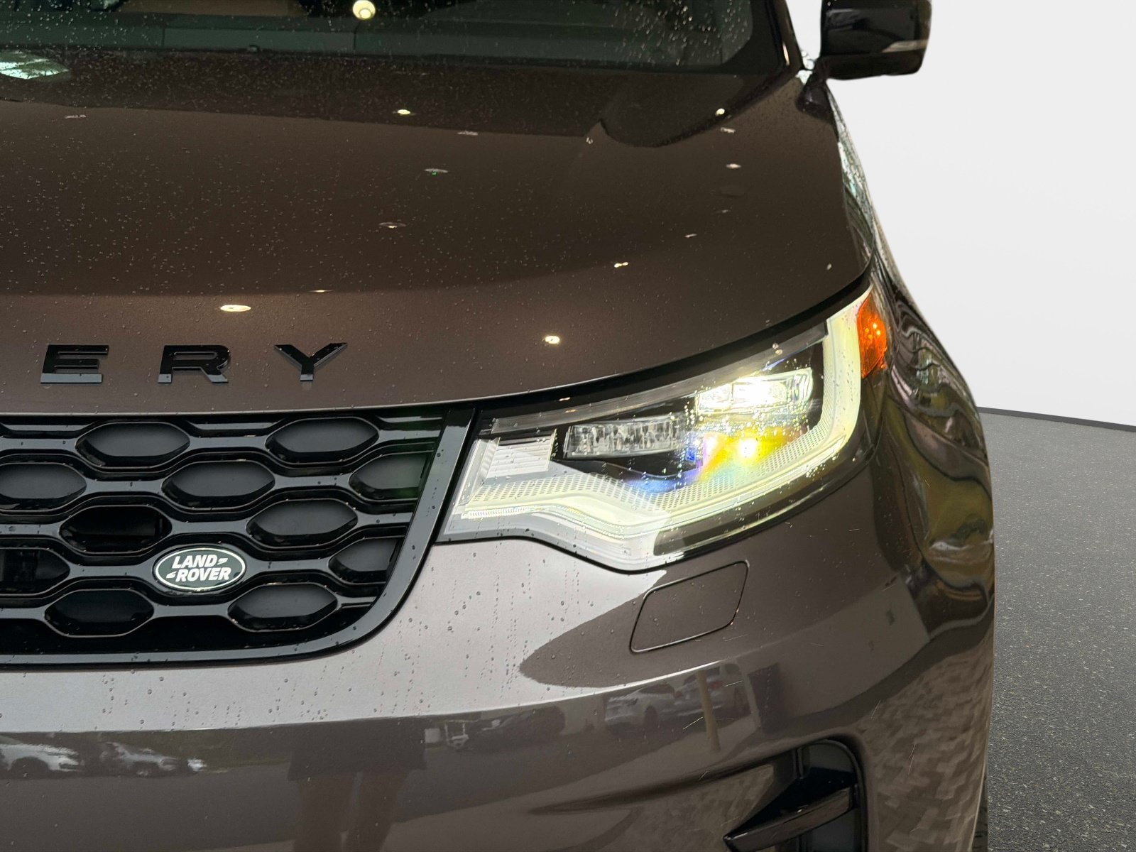 New 2026 Land Rover Discovery Dynamic SE AWD/4WD image 9