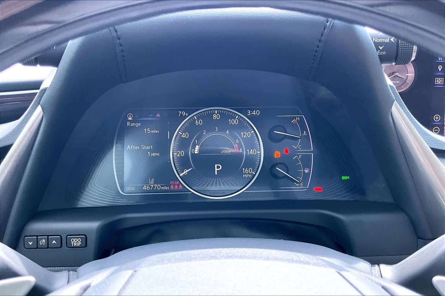 Used 2019 Lexus ES 350 Ultra Luxury w/ Accessory Package 2 FWD image 24