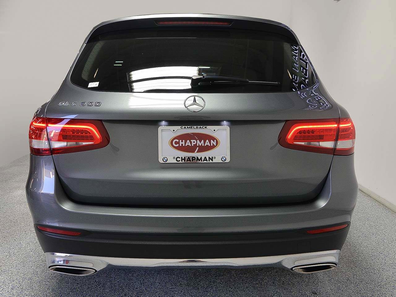 Used 2019 Mercedes-Benz GLC 300 image 4