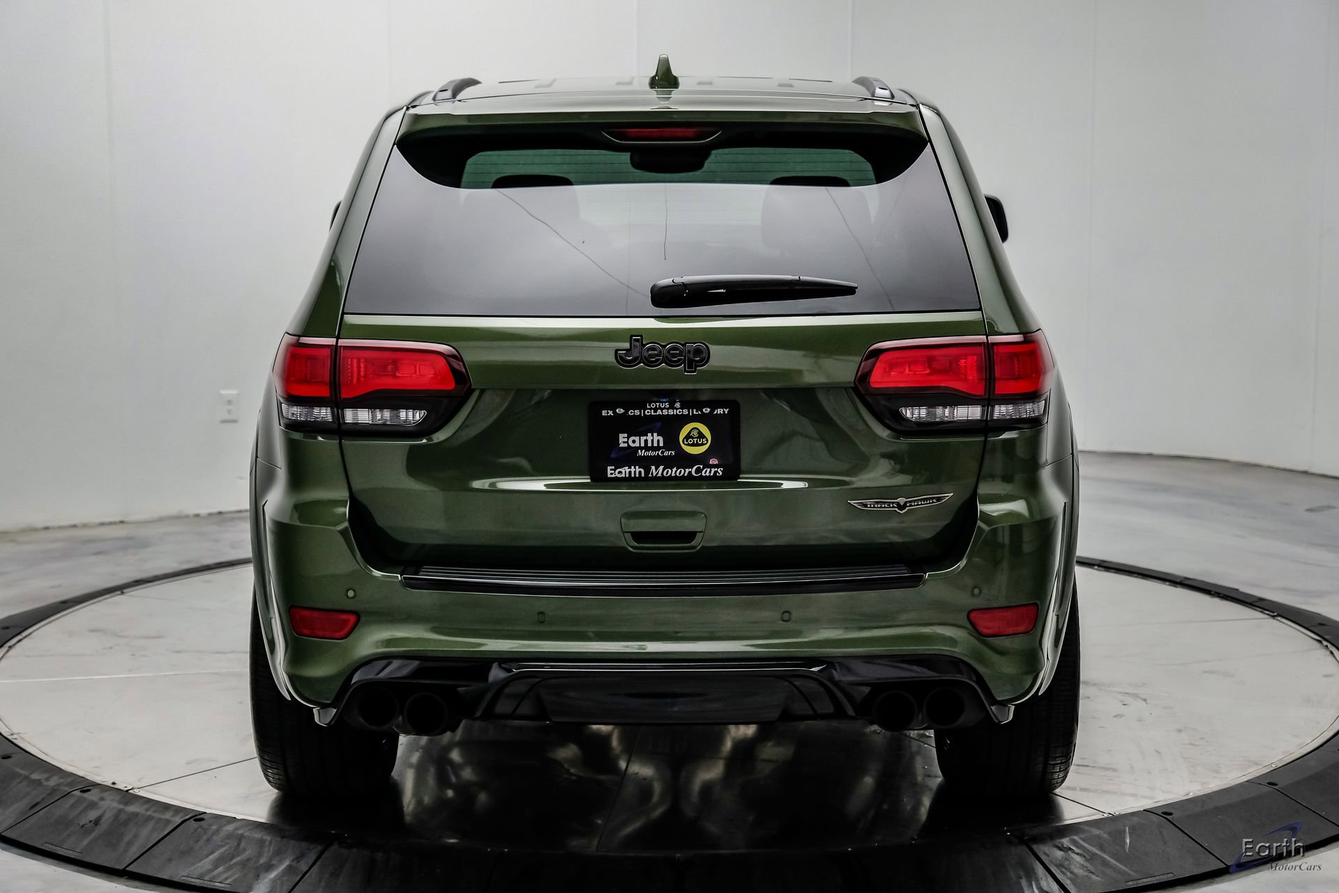 Used 2021 Jeep Grand Cherokee Trackhawk w/ Trailer Tow Group IV AWD/4WD image 16